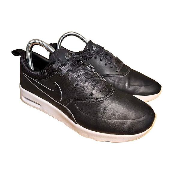 Nike Air Max Sneaker Thea Premium Running 616723 Black Casual Shoes women’s 8.5 - Picture 1 of 8